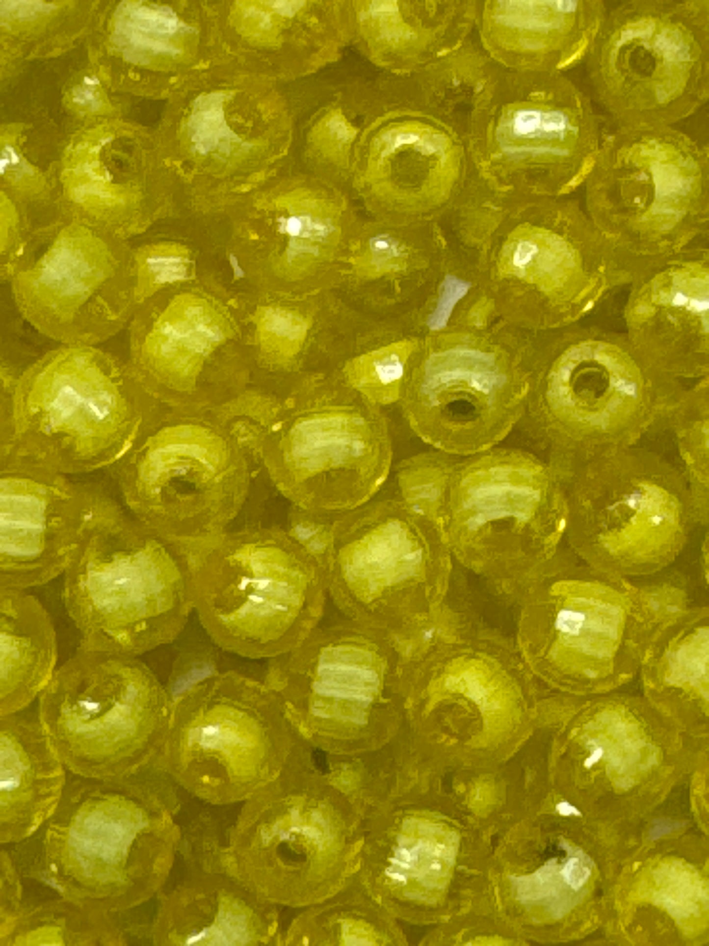 Yellow Eye 8mm